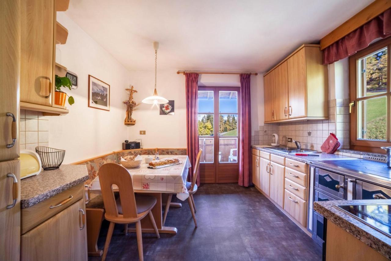 Hoferhof Apartement Bergspitze Schenna Bagian luar foto
